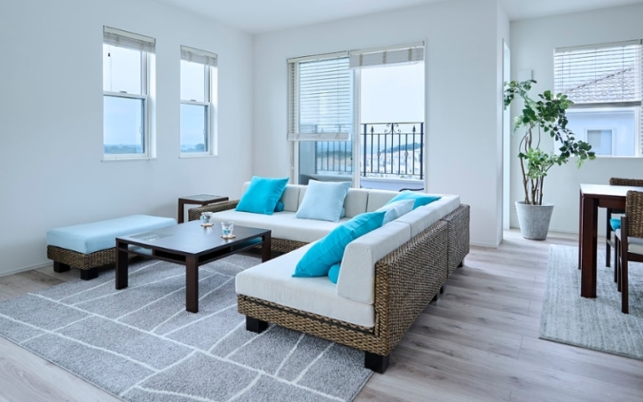 ブルーのインテリアの魅力『34部屋のインテリアコーディネート実例付き  